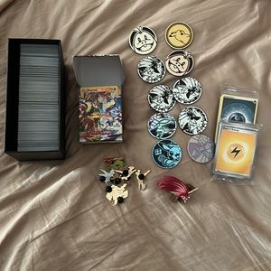 BULK APROX 150 HOLOS OR MORE
